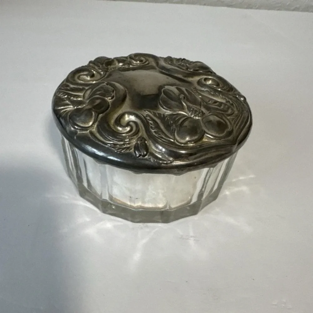 Antique Crystal Glass Powder Dish Art Nouveau Pewter Cover W/Mirror &‎ Brush